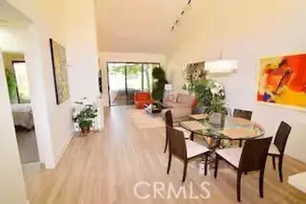 38374 Crocus, Palm Desert