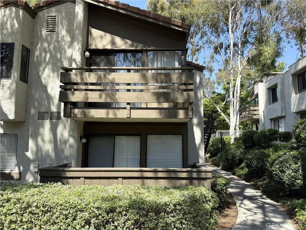 22734 Lakeway Drive 338, Diamond Bar