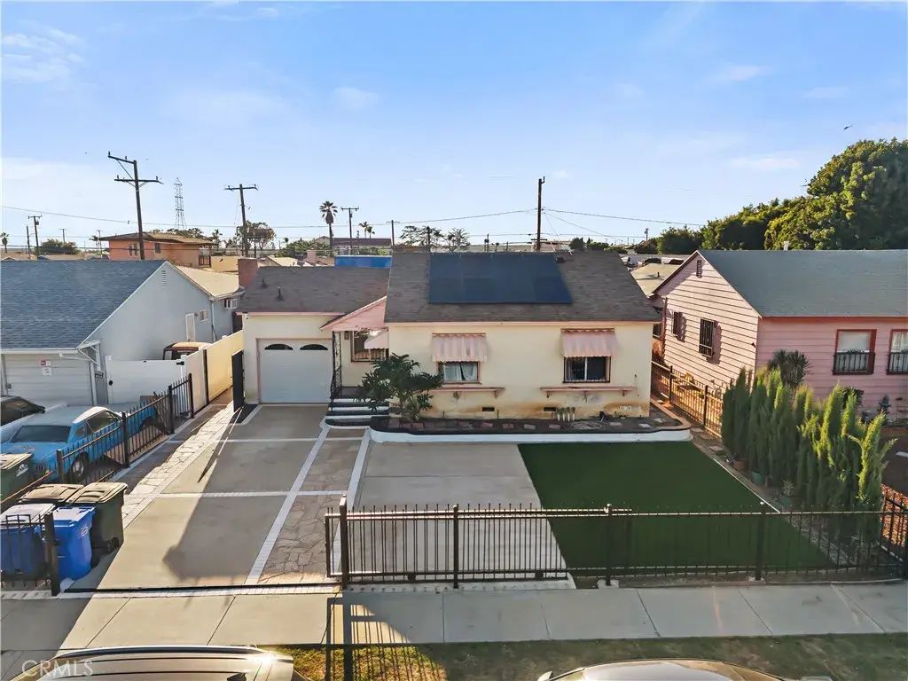 14335 S Cahita, Compton