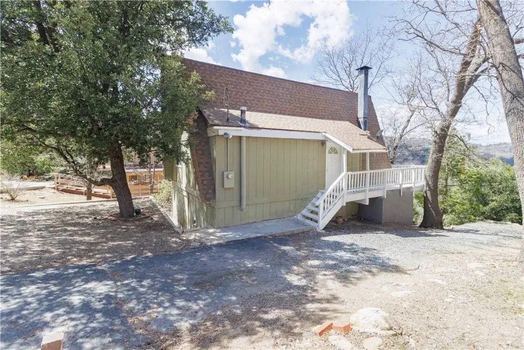 1415 Golden Rule Lane, Lake Arrowhead