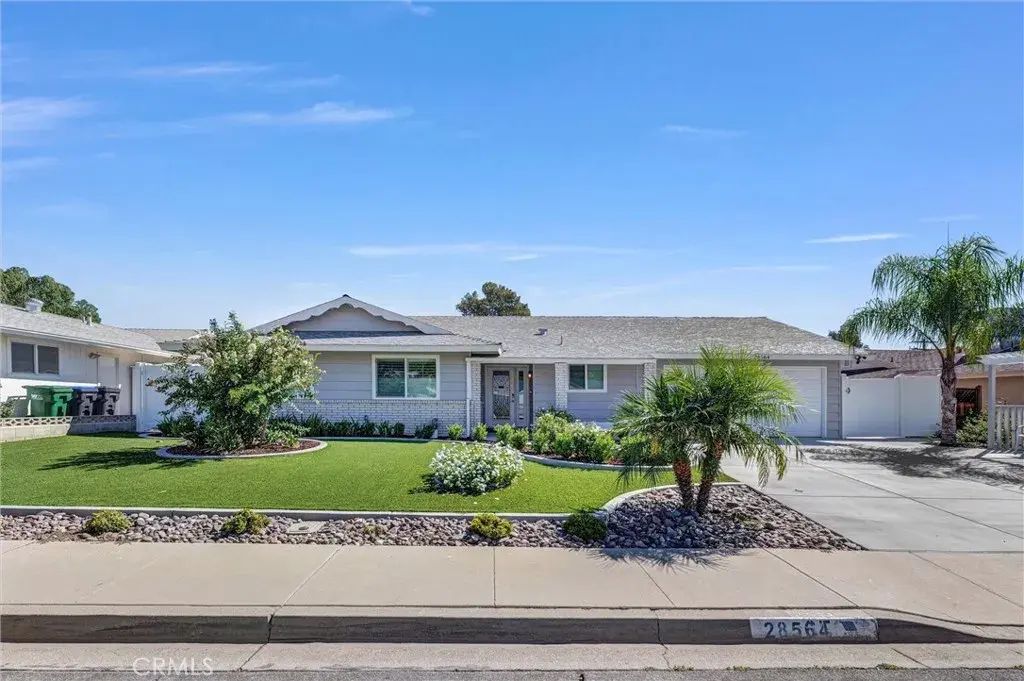 28564 Portsmouth, Sun City
