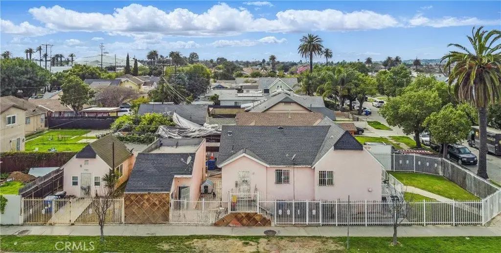 7705 S Vermont Avenue, Los Angeles