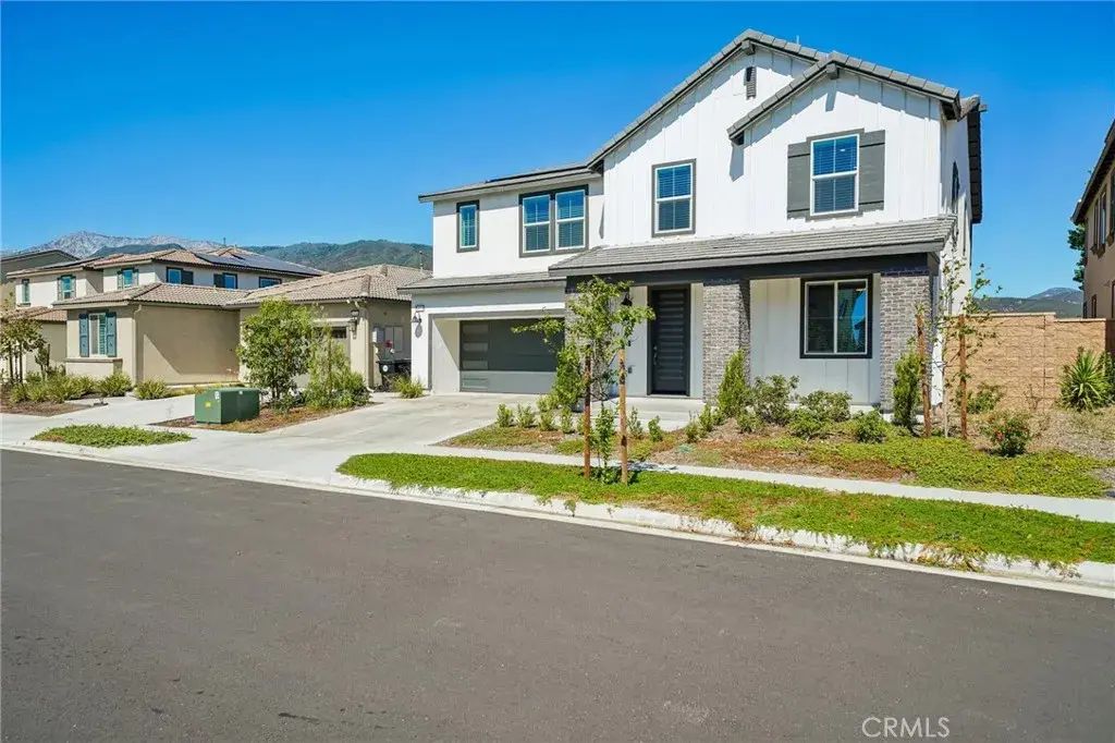 16750 Yarrow Lane, Fontana