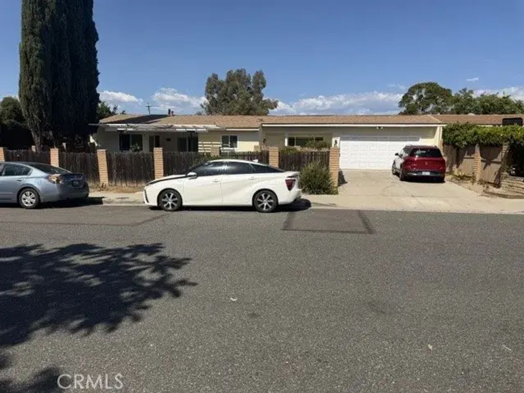 18457 Santar, Rowland Heights