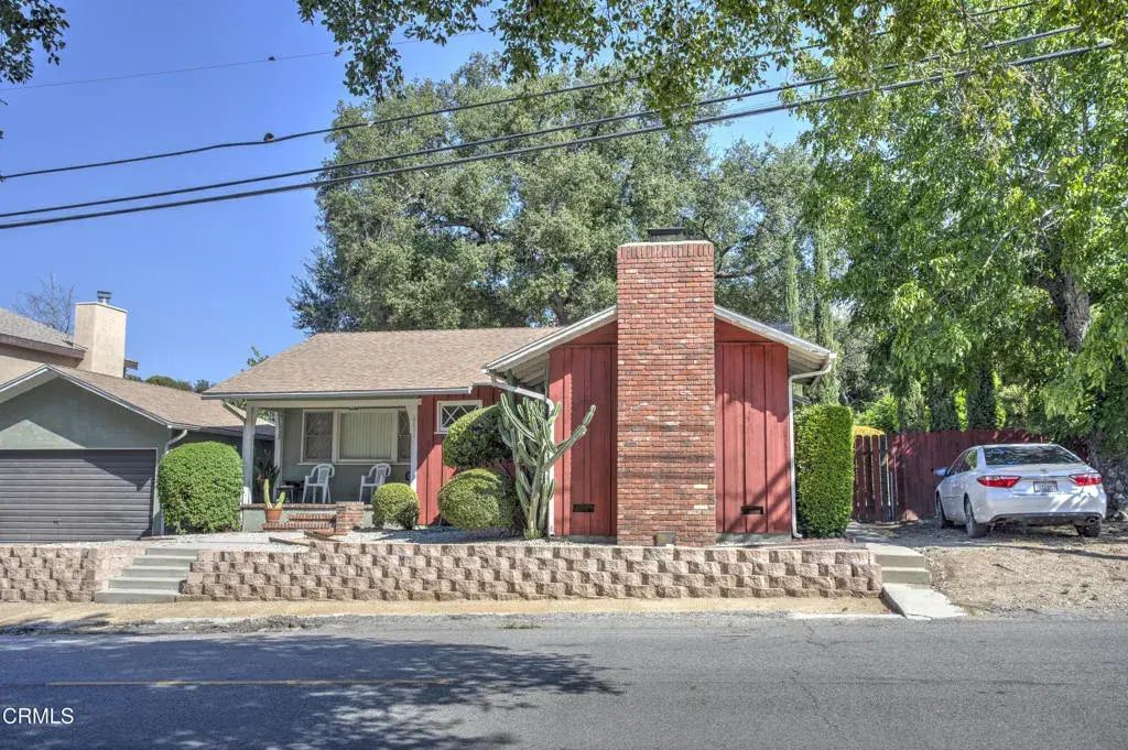6601 Valmont Street, Tujunga