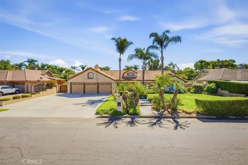 10852 Cleveland, Riverside