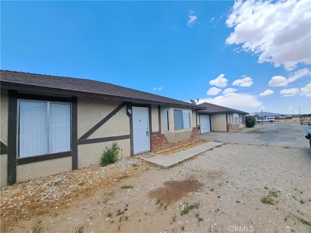 12222 Kiowa 4, Apple Valley