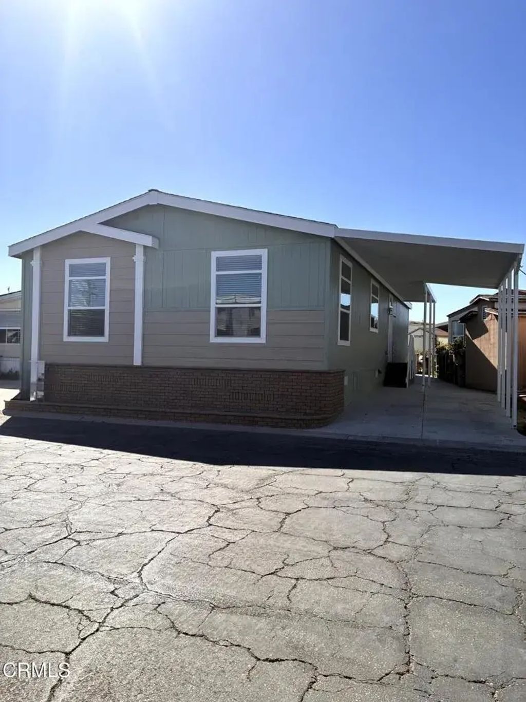 217 Pacifica 89, Oxnard