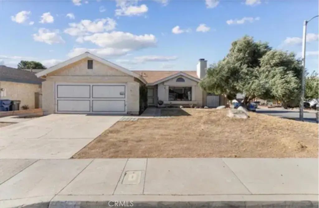 2533 Joshua Hills, Palmdale