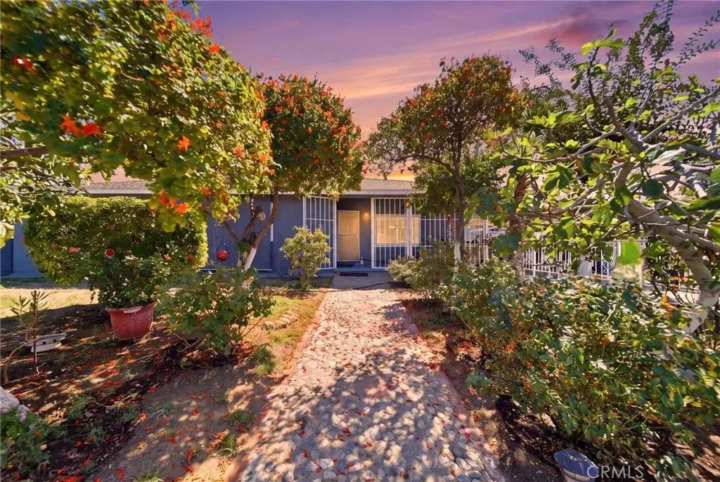 13500 Pierce, Pacoima