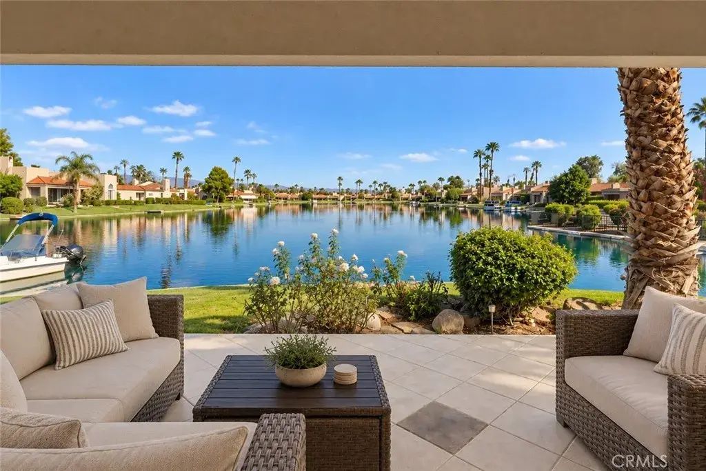 77 Lake Shore Drive, Rancho Mirage