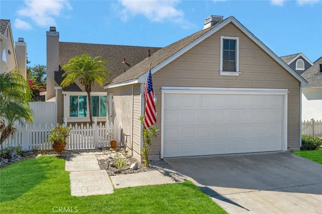 21131 Peppertree, Mission Viejo