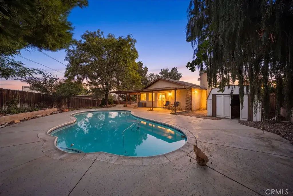 14194 Montecito Drive, Victorville