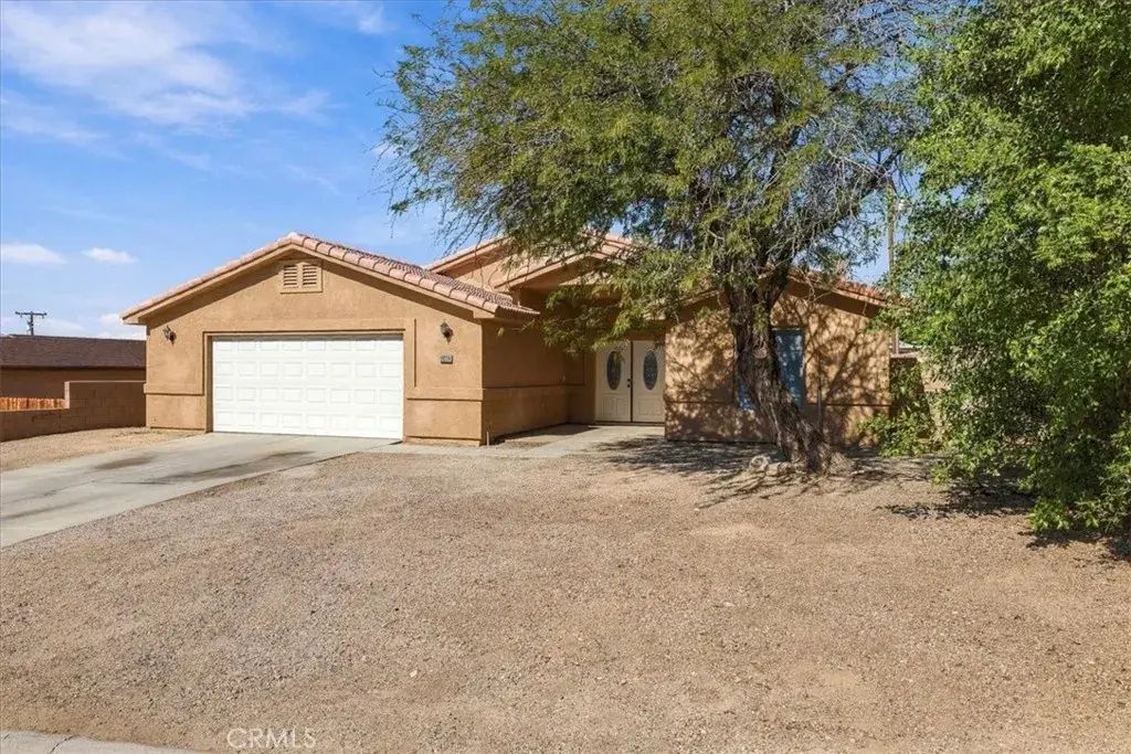 68256 Calle Azteca, Desert Hot Springs