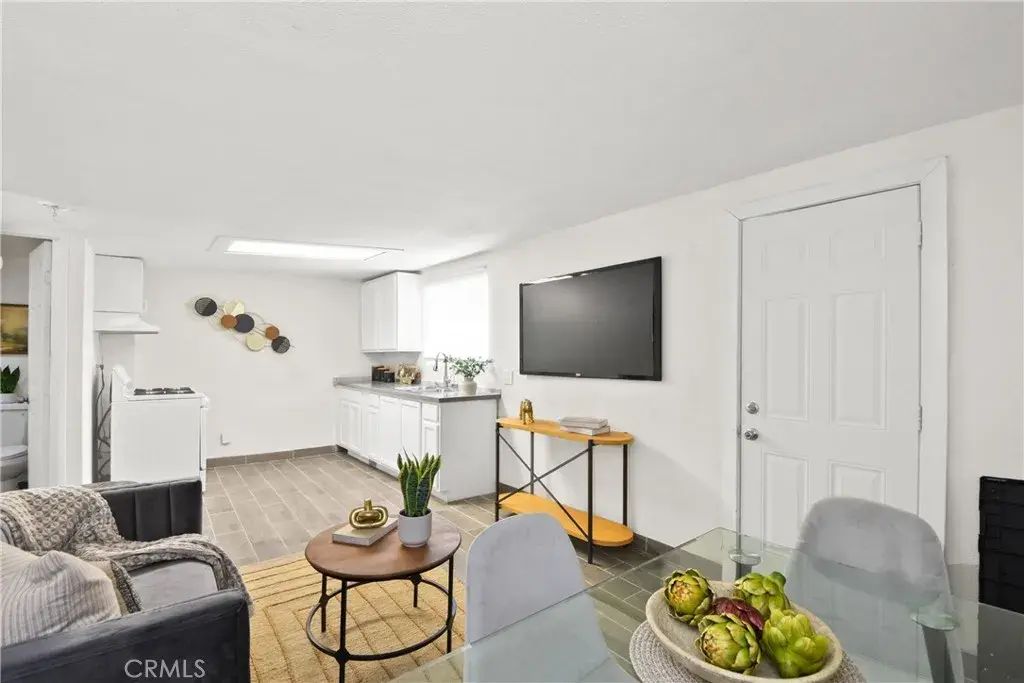 3008 N Arrowhead A, San Bernardino