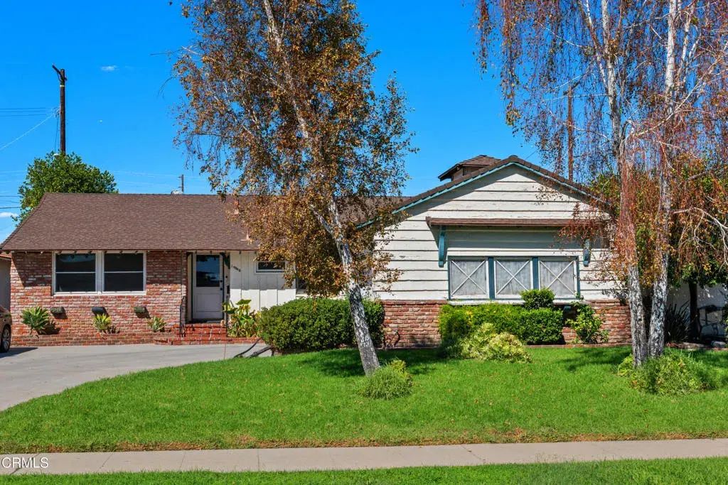 19545 Bryant Street, Northridge
