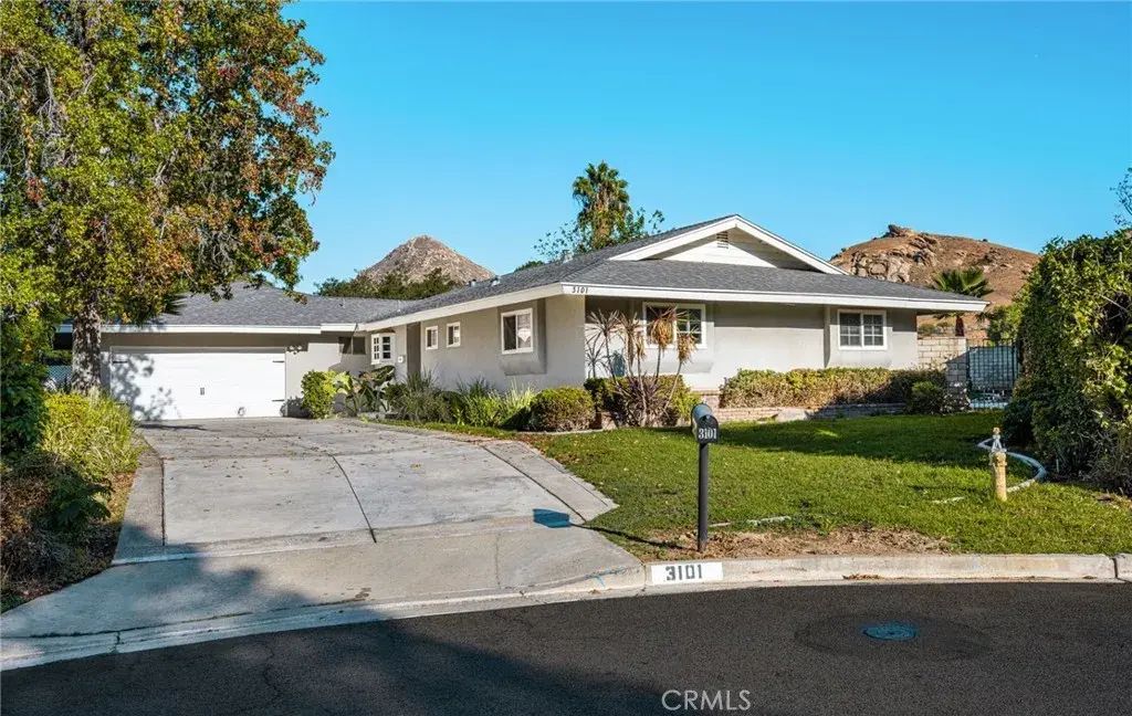 3101 Maricopa, Riverside