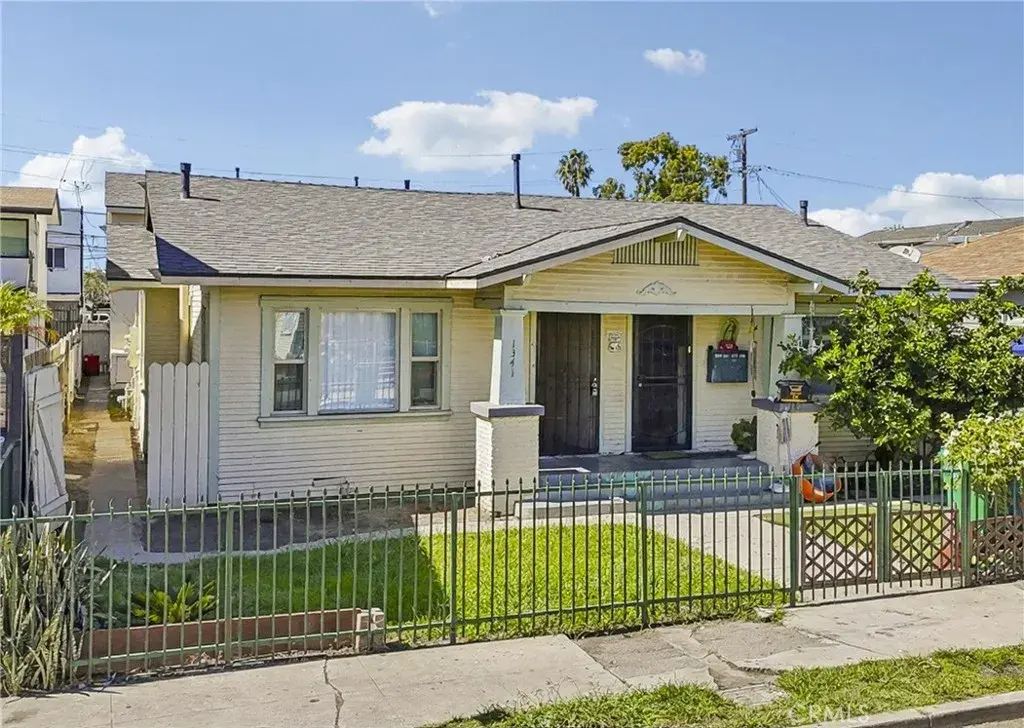1341 Stanley Avenue, Long Beach