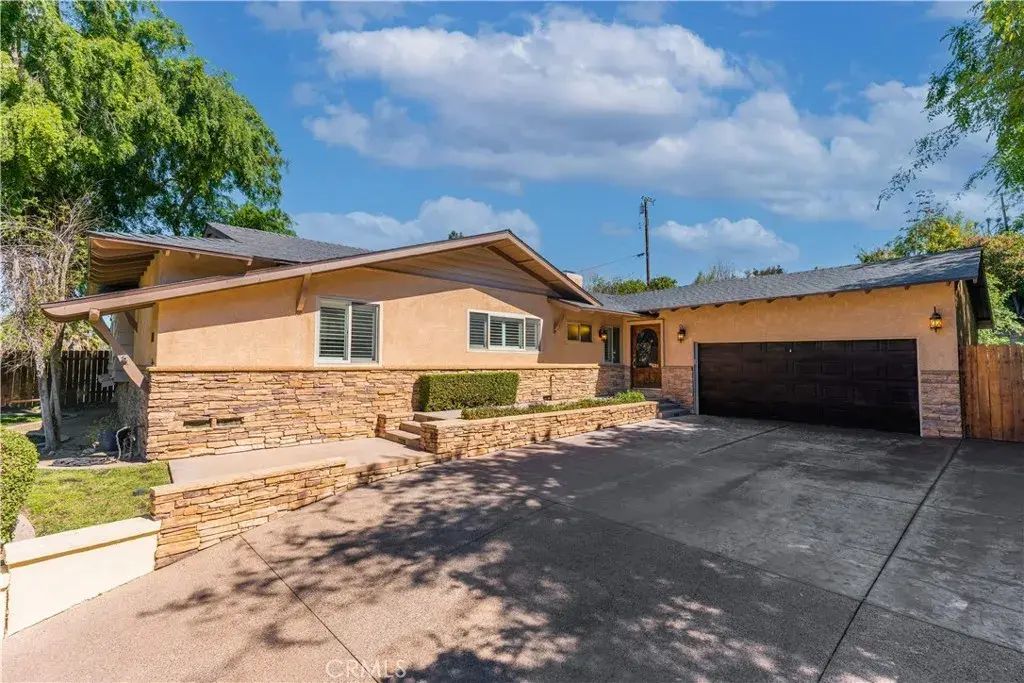 1418 Longview, Fullerton