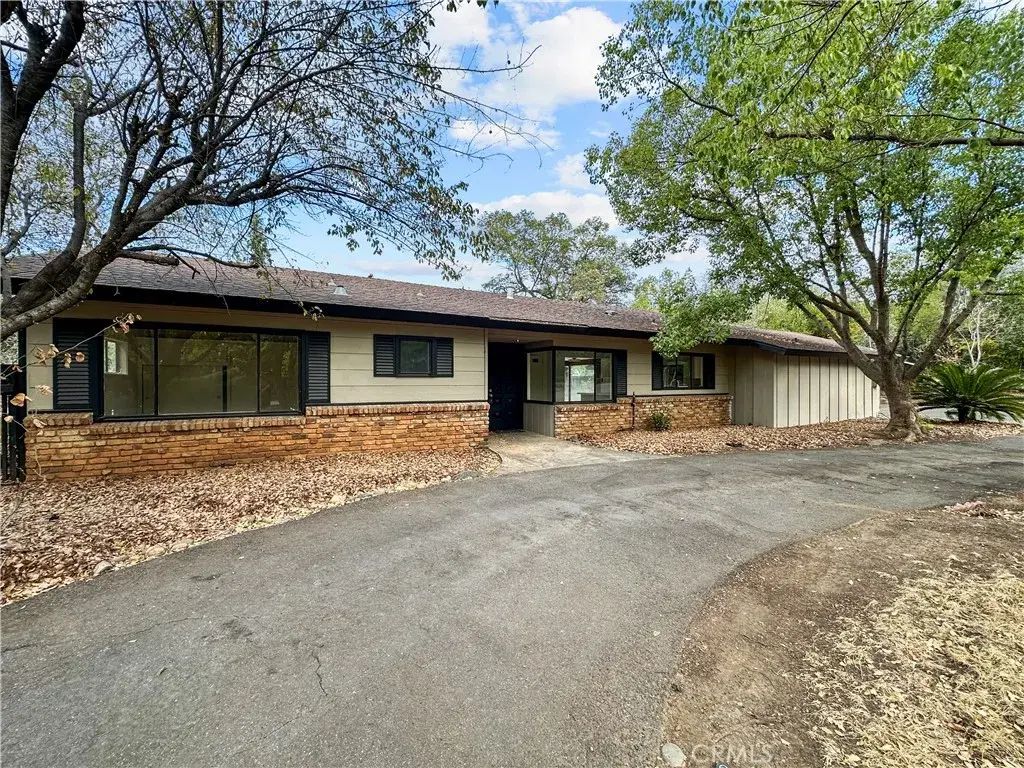 48 Pine Oaks Road, Oroville