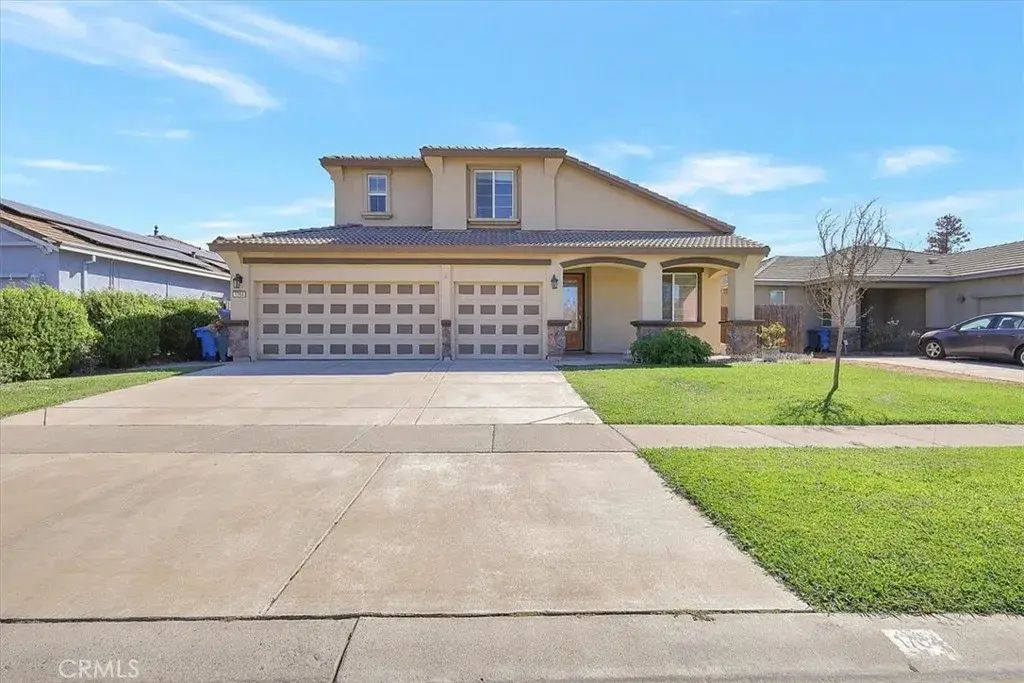 1764 Shoreline, Linda