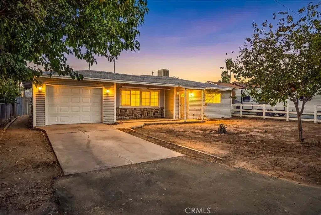 40680 Johnston Avenue, Hemet