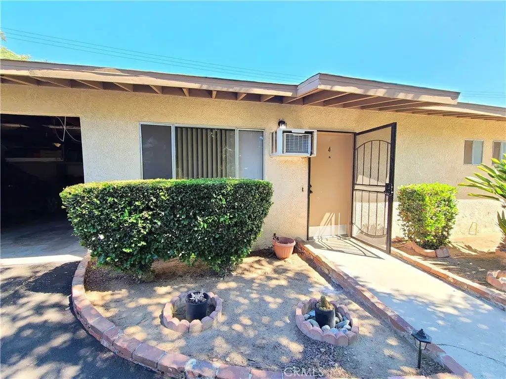 12716 4th Street 4, Yucaipa