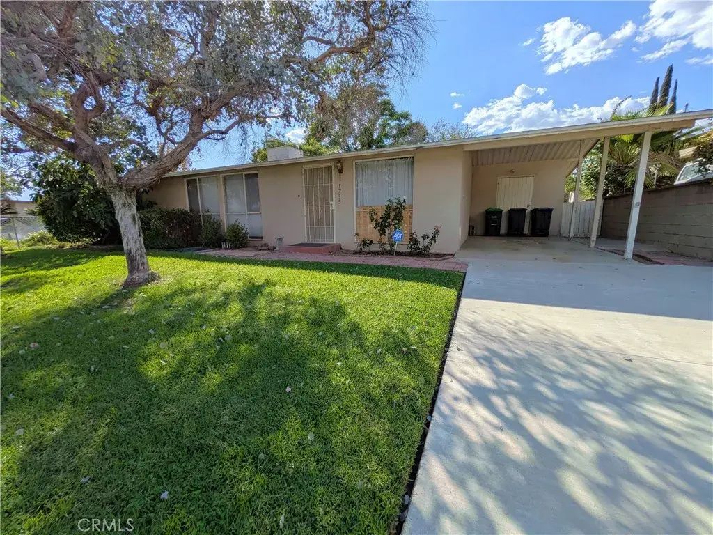 1735 N Alston Avenue, Colton