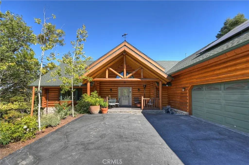 32412 Snow Cactus Court, Running Springs