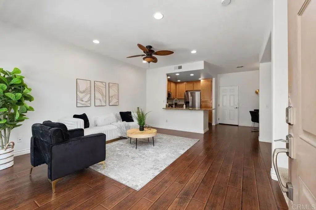 4030 Craven Road 26, Oceanside