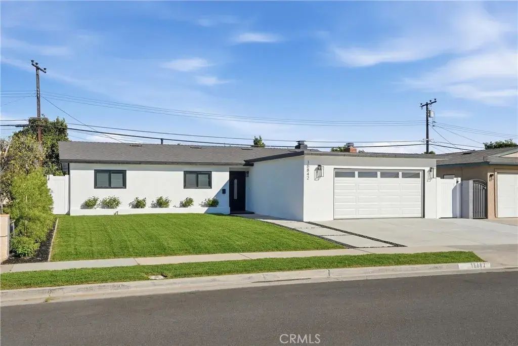 16842 Ross, Huntington Beach