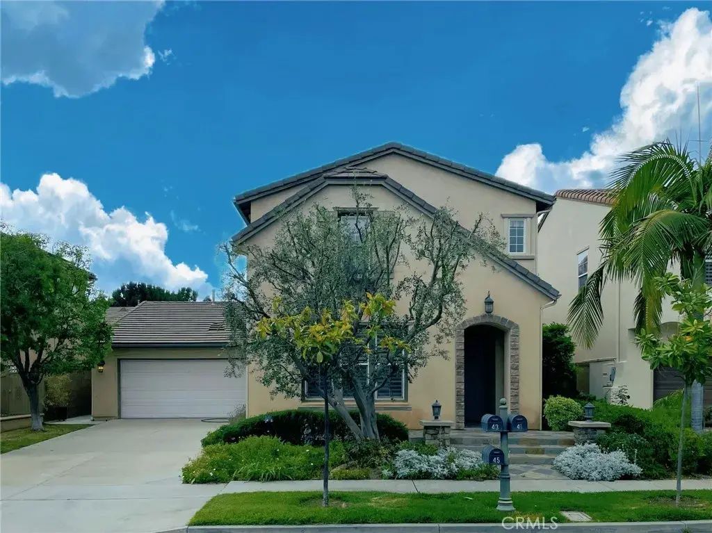 43 Solstice, Irvine