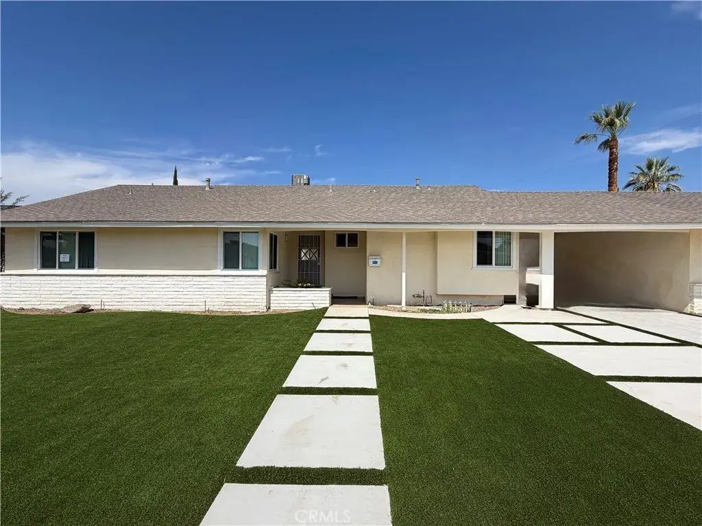 15903 Bryant Street, North Hills