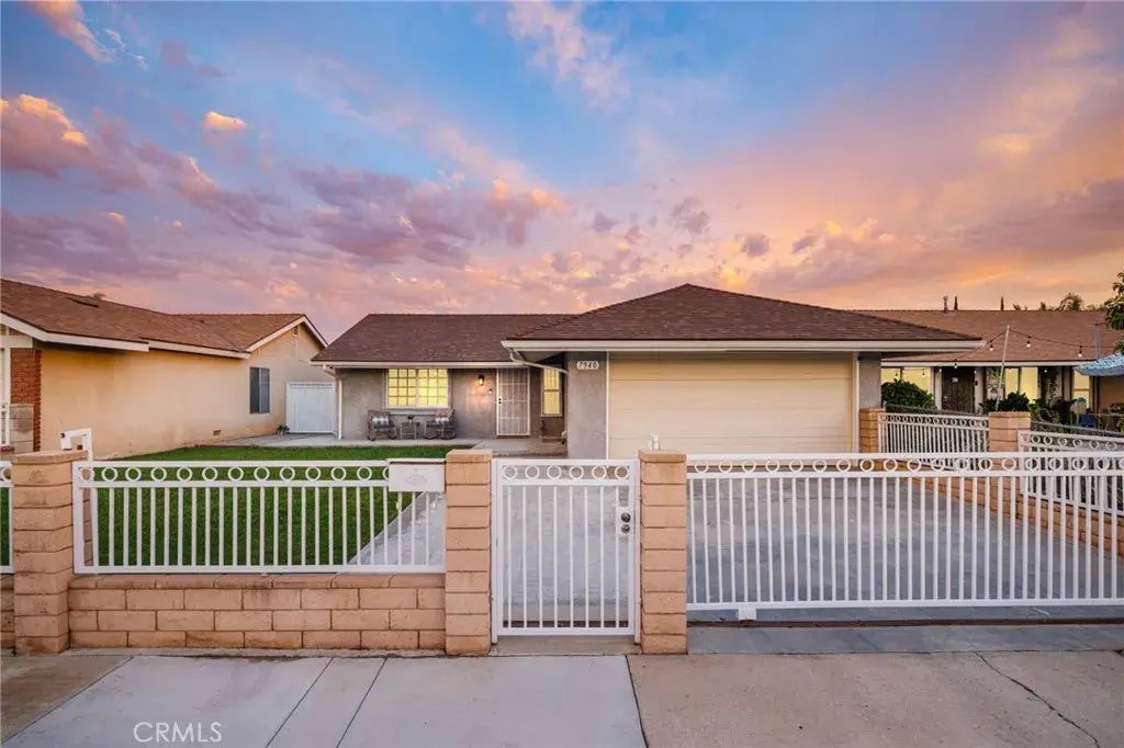7940 Citadel Court, Riverside