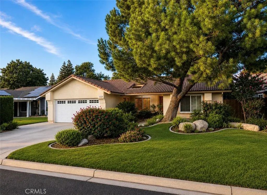 6358 N Forestiere, Fresno