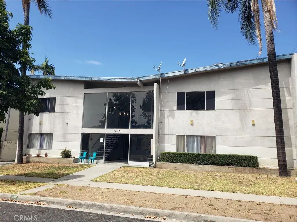 505 S 1st 6, Covina