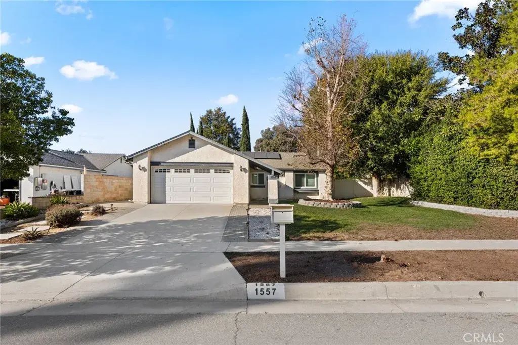 1557 Cambridge Avenue, Redlands