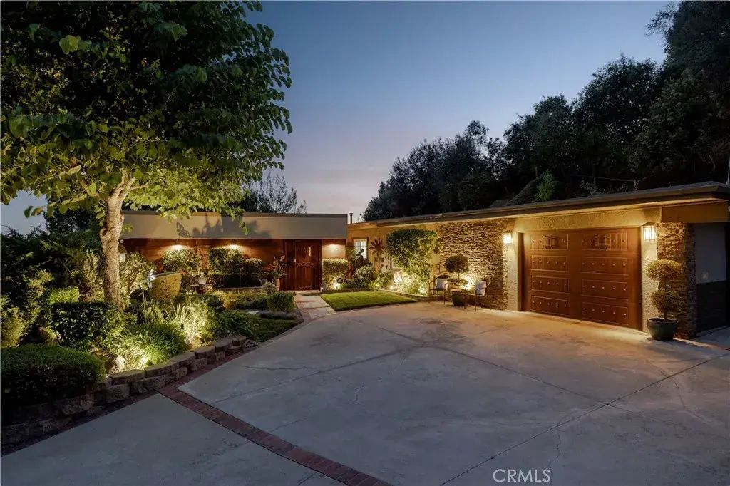 1107 Sandhurst Lane, La Verne