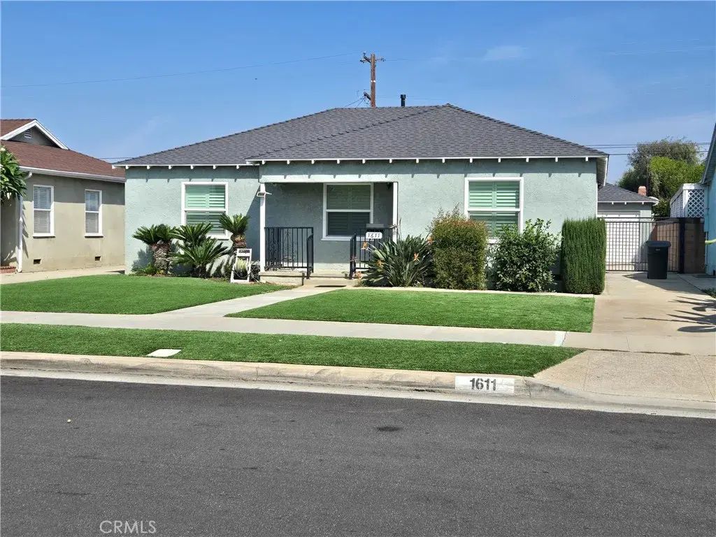 1611 W 154th Place, Gardena
