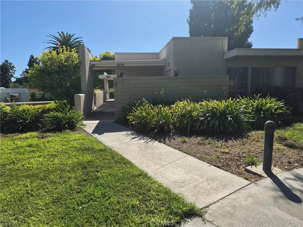 2238 Via Puerta A, Laguna Woods