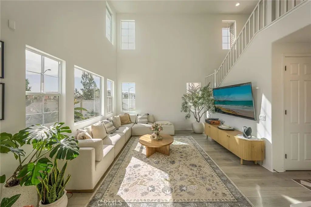 16614 Strategy, Chino