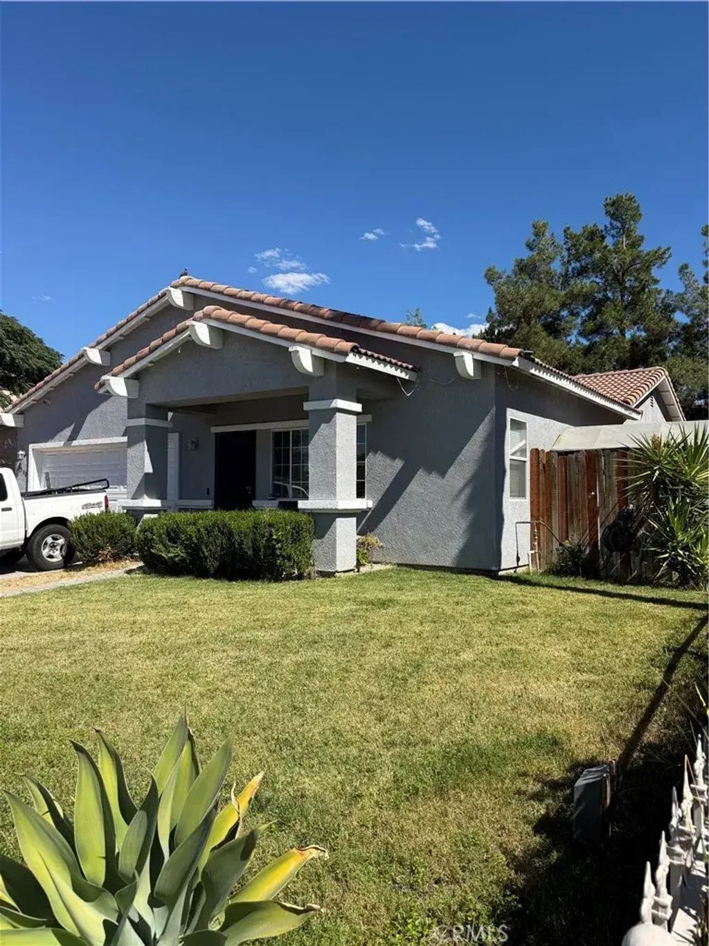 1300 Manassas, Hemet