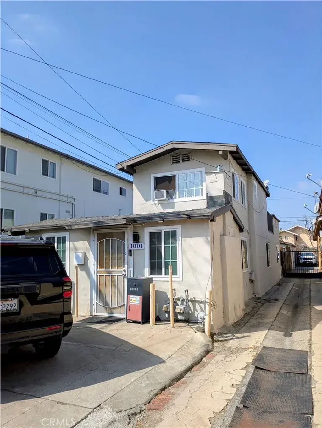 1001 N Mariposa, Los Angeles