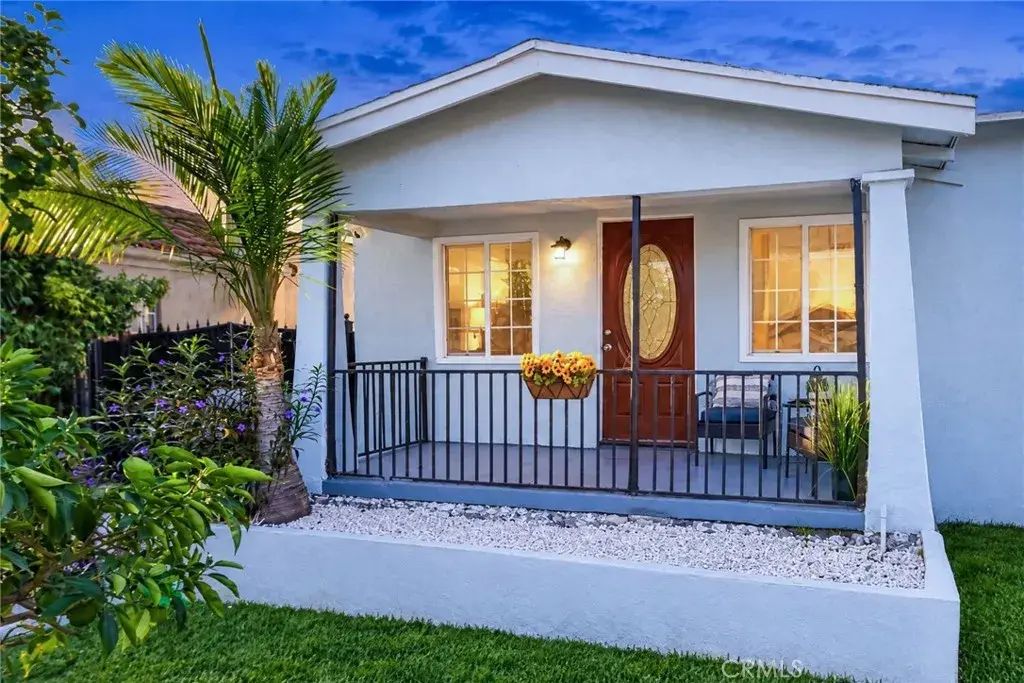 1612 W 71st Street, Los Angeles