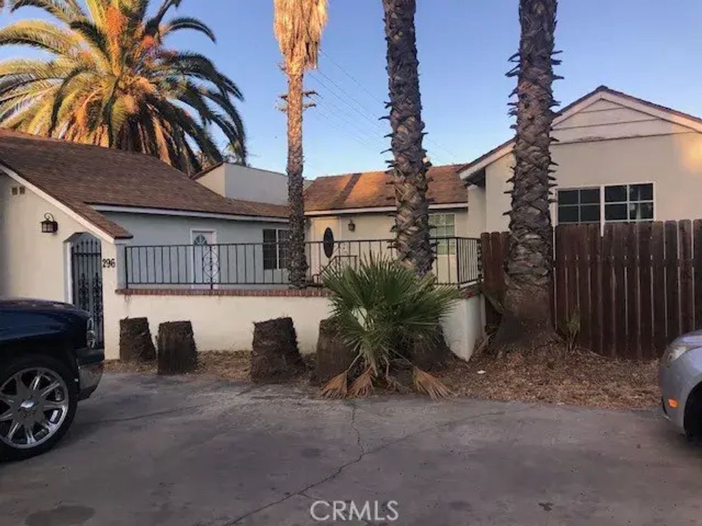 296 Palm Ave, Hemet