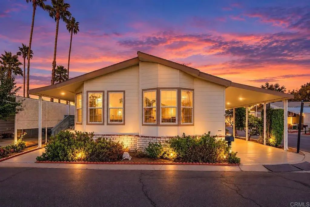 2300 E Valley Spc 101, Escondido