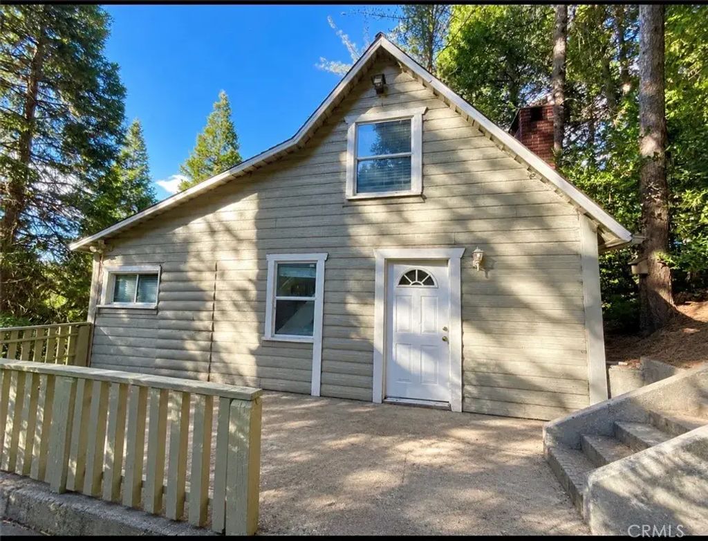 22728 Ponderosa, Crestline