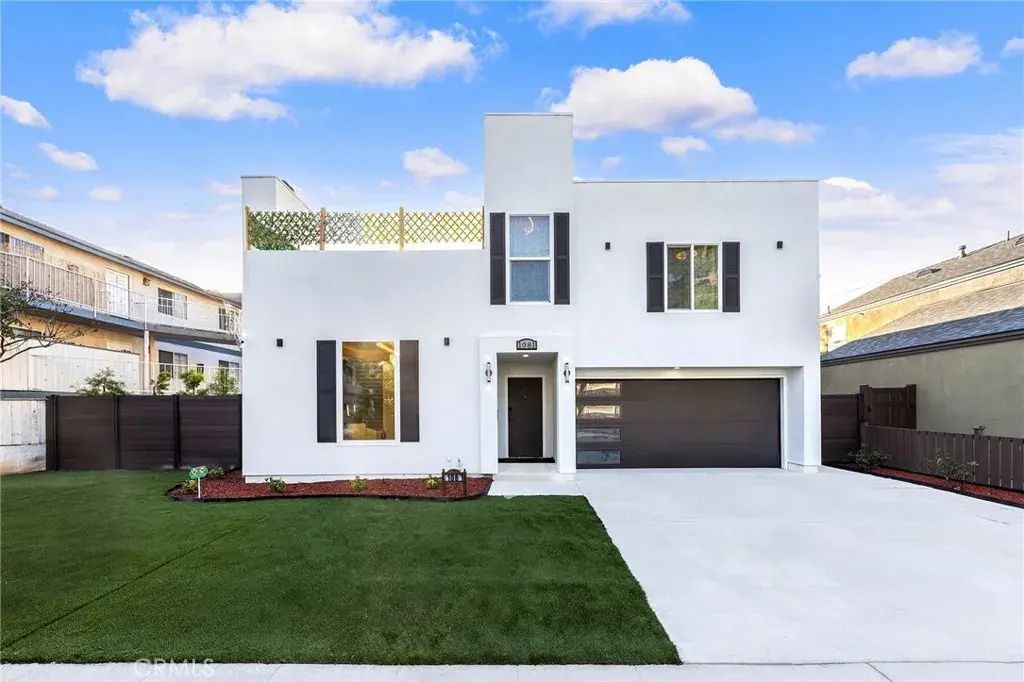 1081 Loma Avenue, Long Beach