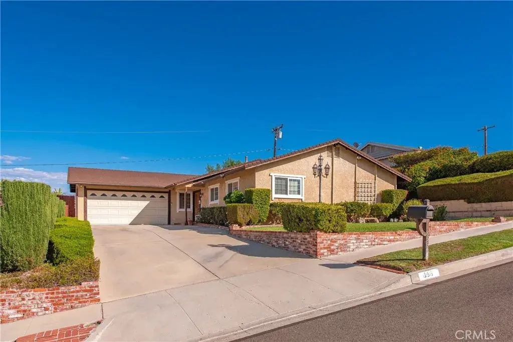 856 Moffatt Circle, Simi Valley