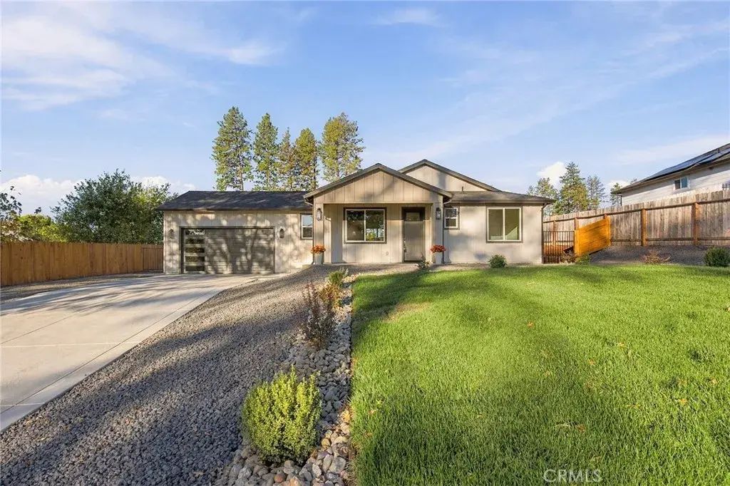 6261 Harvey, Paradise